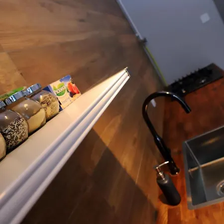 Lägenhet Radi Apartman Eger